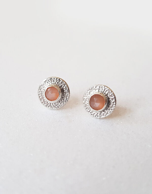 apvalus sidabriniai auskarai