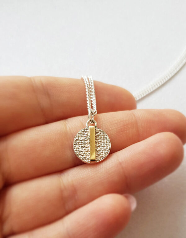 minimalistinis suolaikistkas pakabukas