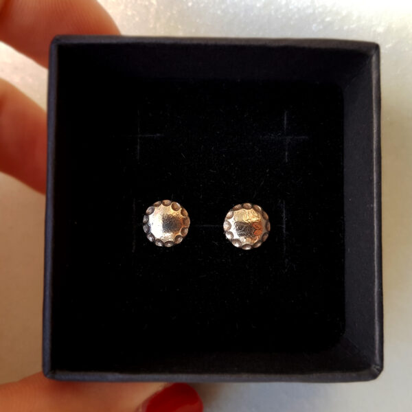 balto aukso auskarai 1