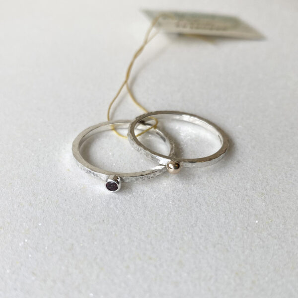 ziedu komplektas su granatu