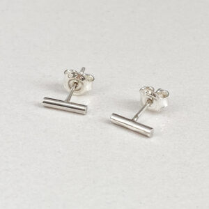 Sidabriniai minimalistiniai auskarai