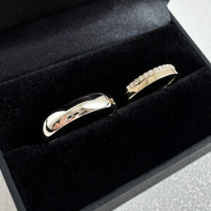 Klasikiniai vestuviniai žiedai su moisanitais